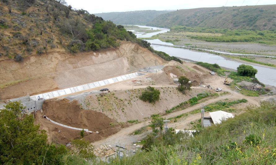 Soluciones de ingeniería disminuyen casi a cero la pérdida de agua en predios agrícolas