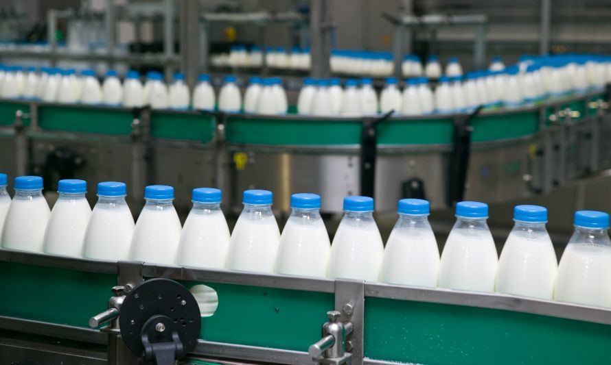 La baja demanda mundial afecta a la industria láctea