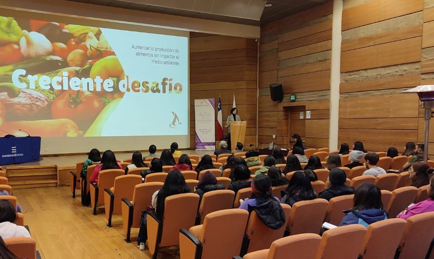 Exitosa gira de "Gracias a la Leche" a universidades del Sur 