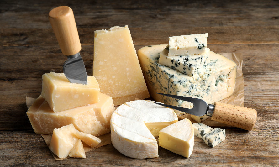 Investigador de INIA Remehue da a conocer tips para elegir un buen queso
