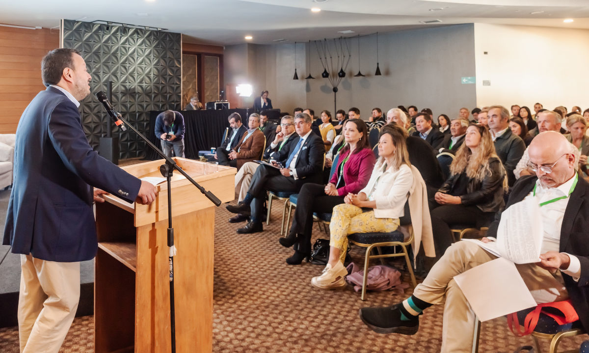 Industrias productoras de proteínas de la región debaten sobre el desafío que significa alimentar al mundo  