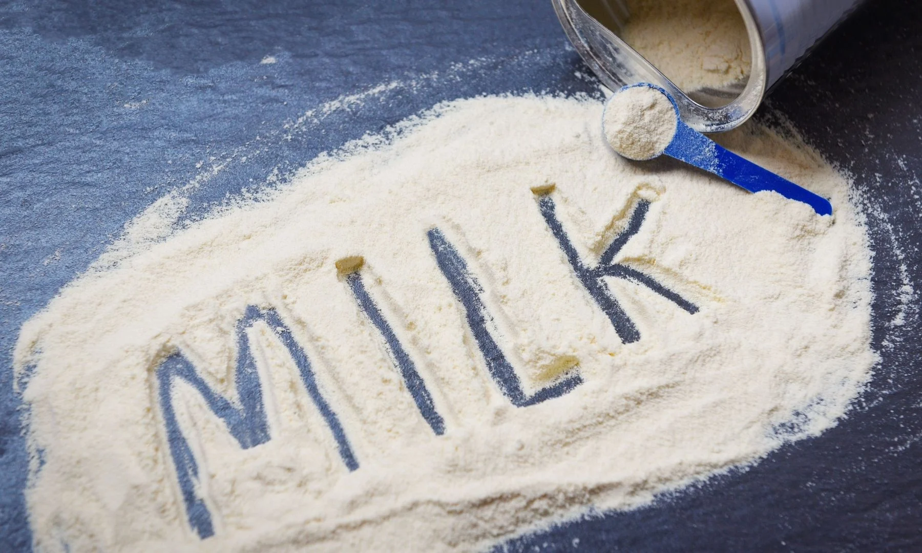 Consternación de padres en EE.UU por escasez de leche en polvo para bebés